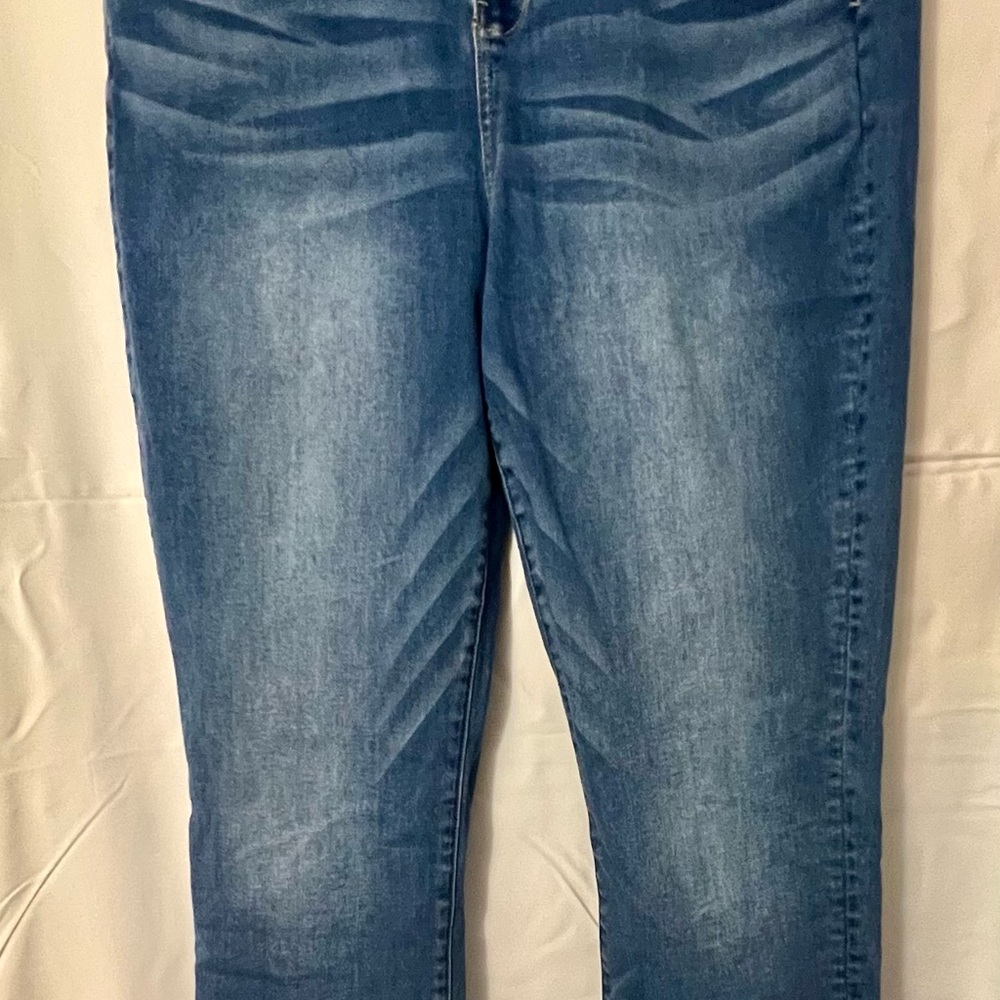 American Eagle Ne(x)t Level Stretch Hi-Rise Curvy Skinny Jeans Sz 16 LIKE NEW!